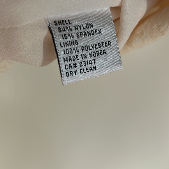 NWOT. Talbots petite stretch cream colored lace top.  Lightweight and pretty. - Picture 7 of 8